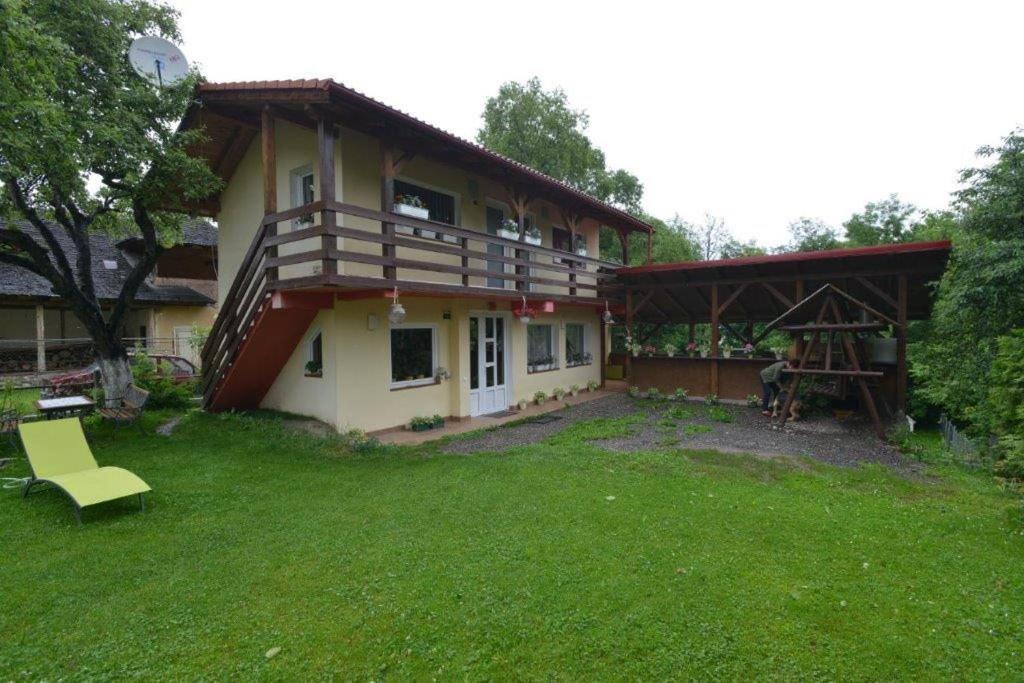 Casa Georgeta Guest House บราน ภายนอก รูปภาพ