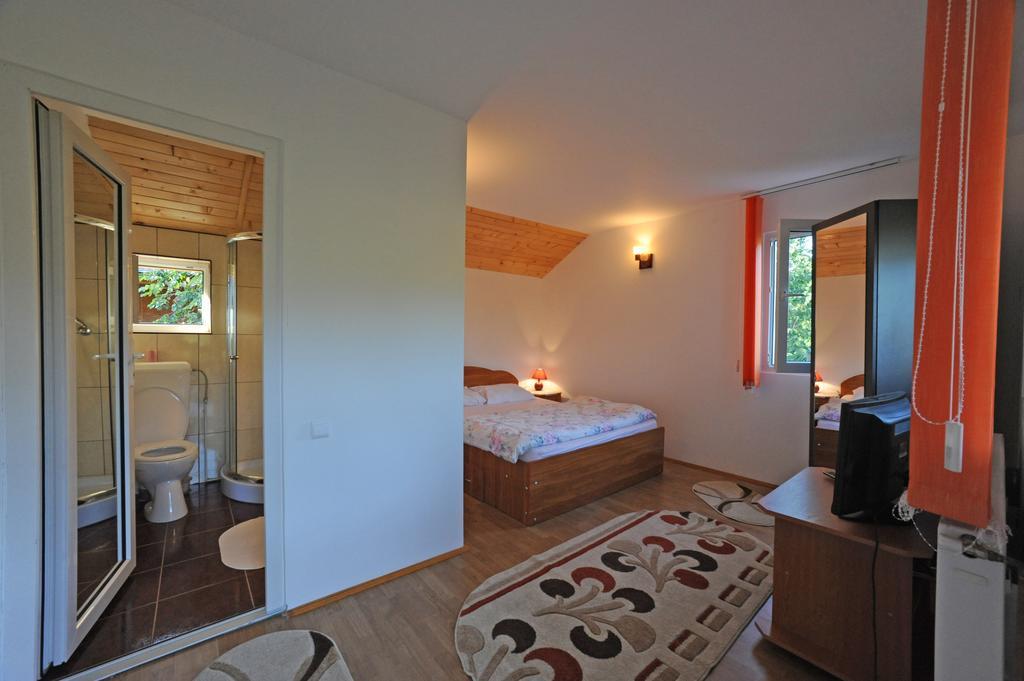 Casa Georgeta Guest House บราน ภายนอก รูปภาพ